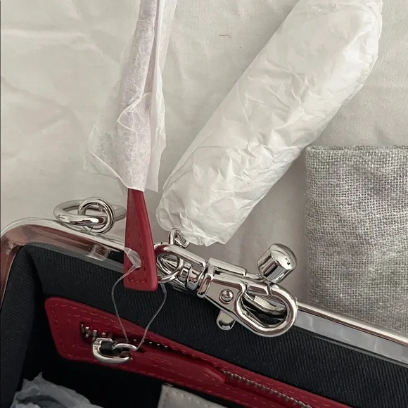 Vivienne Westwood Burgundy granny frame purse NWT - Picture 3 of 5